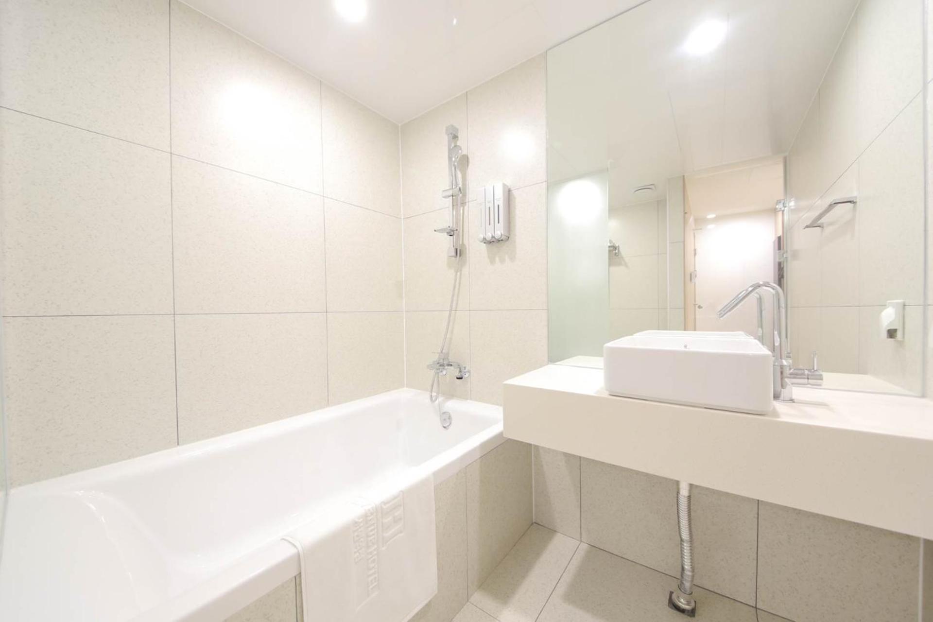 Busan H-Avenue Hotel Seomyeon Station Eksteriør bilde